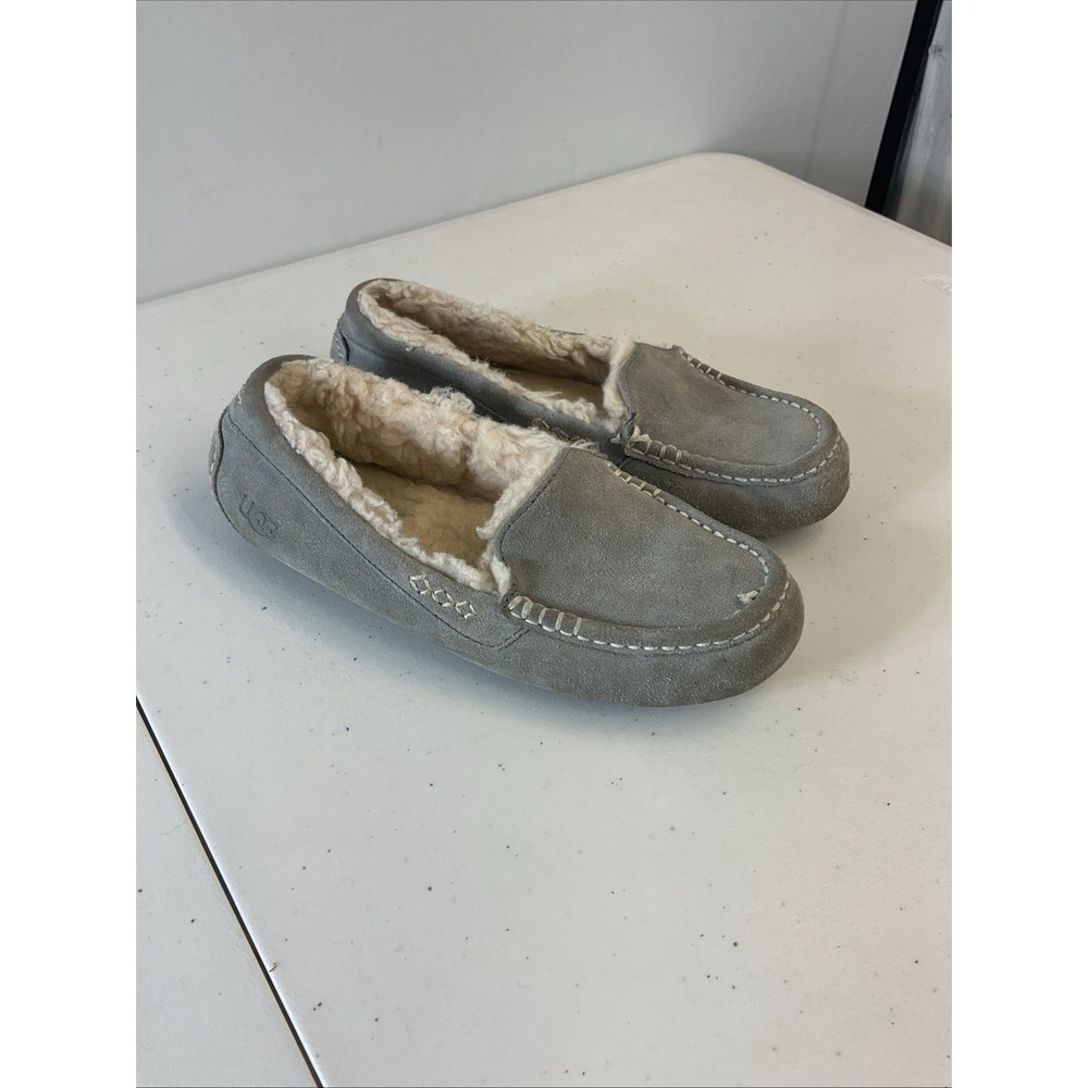 uggs womens size 7 ansley Lt Gray Suede Leather Slippers cabin comfy shearling
